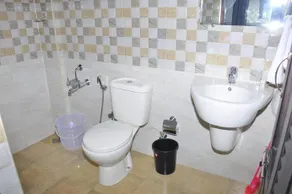 Hotel Sky Land Holidays - Image 3