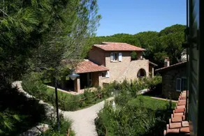 Villaggio I Sorbizzi Resort - Image 2