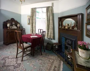 Dylan Thomas House - Image 2