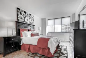 Global Luxury Suites at Windsor Court - Image 2