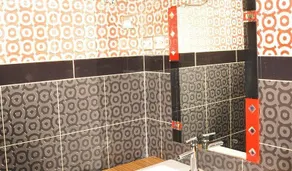 Hipoint Hotels and Suites - Image 4