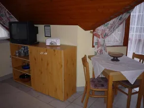 Jokai Apartmanhaz - Image 4