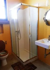 Lemon Tree Hostel - Image 5