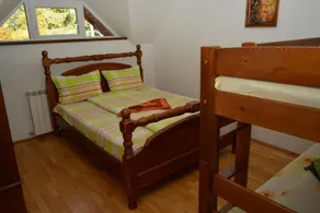 Cabana Iulia - Image 4