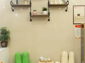 Mu Jia Hotel - Image 2