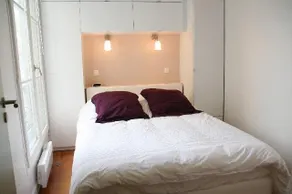 Rambuteau Apartment - Image 4