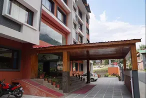 Arman Inn and Suites - Image 3