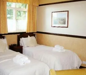 School Lodge Country Guesthouse - Image 3