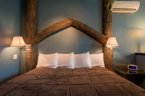 Eureka Springs Treehouses Caves Castles and Hobbits - Image 3