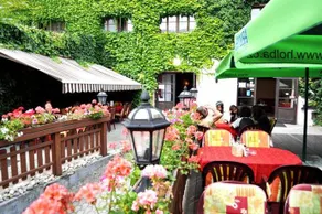 Hotel M - Image 4