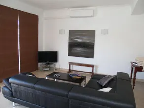 Seafront Apartment Spinola Bay - Image 3