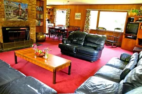 Reunion House - Image 2