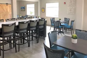 Quality Inn & Suites Roanoke - Fort Worth North - Image 3