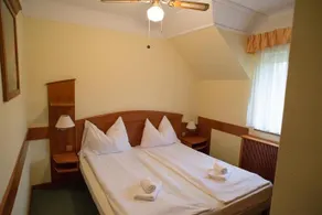 Relax Hotel Hévíznél - Image 4