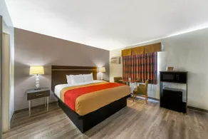  Fort Lauderdale Gardens inn - Image 5