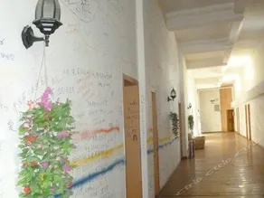Dongcuo International Youth Hostel - Image 3