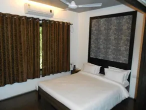 Hotel Chirag Executive - Image 5