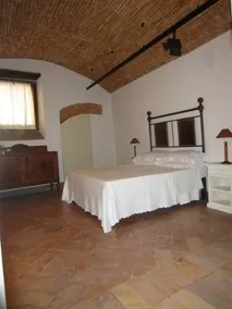 Dea Suite Spoleto - Image 4