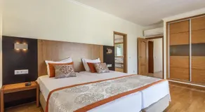 Villa Amarela - Image 5