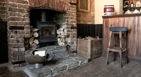 The Dove Inn - Image 2