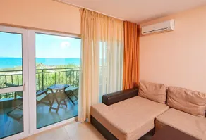 Guest House California - Image 5