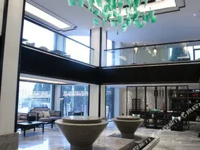 Longling Hotel - Image 4