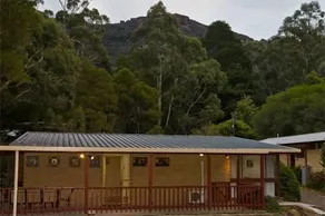 Kingsway Holiday Flats and Gariwerd House - Image 2