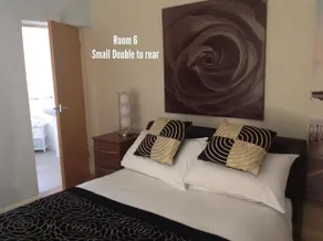 The Beach House Hotel - Image 3