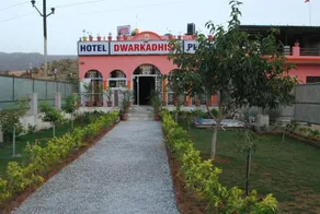 Hotel Dwarkadhish Palace - Image 5