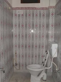 Bon's Hotel Sonali - Image 3