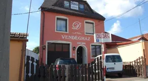 Dudas Vendeghaz Eger - Image 1
