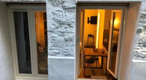 Tour Eiffel Apartment - Image 2