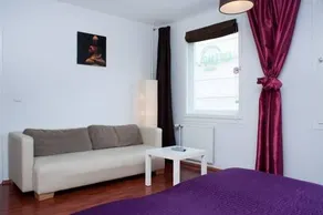 Alexanderplatz Apartments - Image 5
