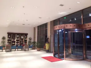 OrangeriePremium Hotel (Dalian Changxing Island Santang Commercial Street) - Image 2