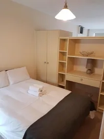Leeson Apartments - Image 5