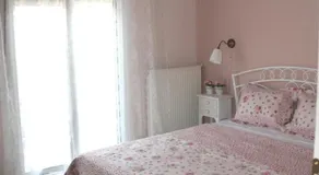 Vintage Home - Image 4