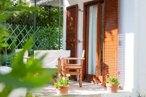 At Lena's - Image 1