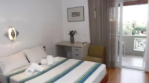 Vanessa House Luxury Apartments - Image 3