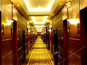 Jinan Sanwang Youhe Hotel - Image 3
