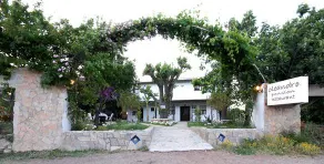 Oleander Pension - Image 2