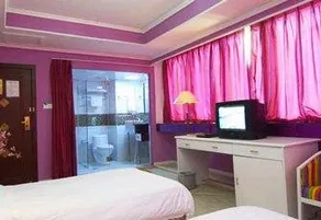 Central Silver Sea Hotel - Image 4