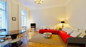 Beautiful Viennese Flat In The City Centre - Image 5