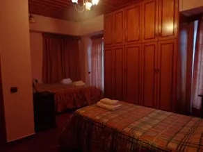 Alonaki Guesthouse - Image 3