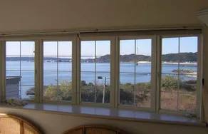 Submarine Hotel - Image 3