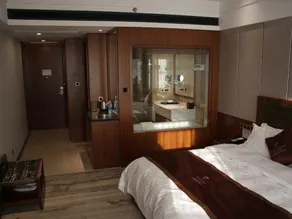 Wisconsin Spa Hotel - Image 3