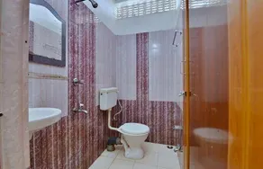 Hare krushna lodge - Image 5