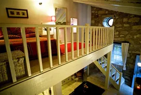 Tash Mahal Hotel - Image 2