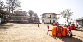 V Resorts Vatika Shoghi - Image 4