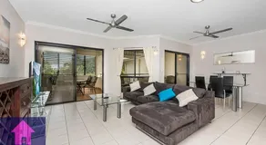 Marina View Apartment - Walk to the Strand - Image 4