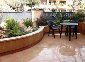 Apartamentos Vilassar & Swimming pool - Image 3